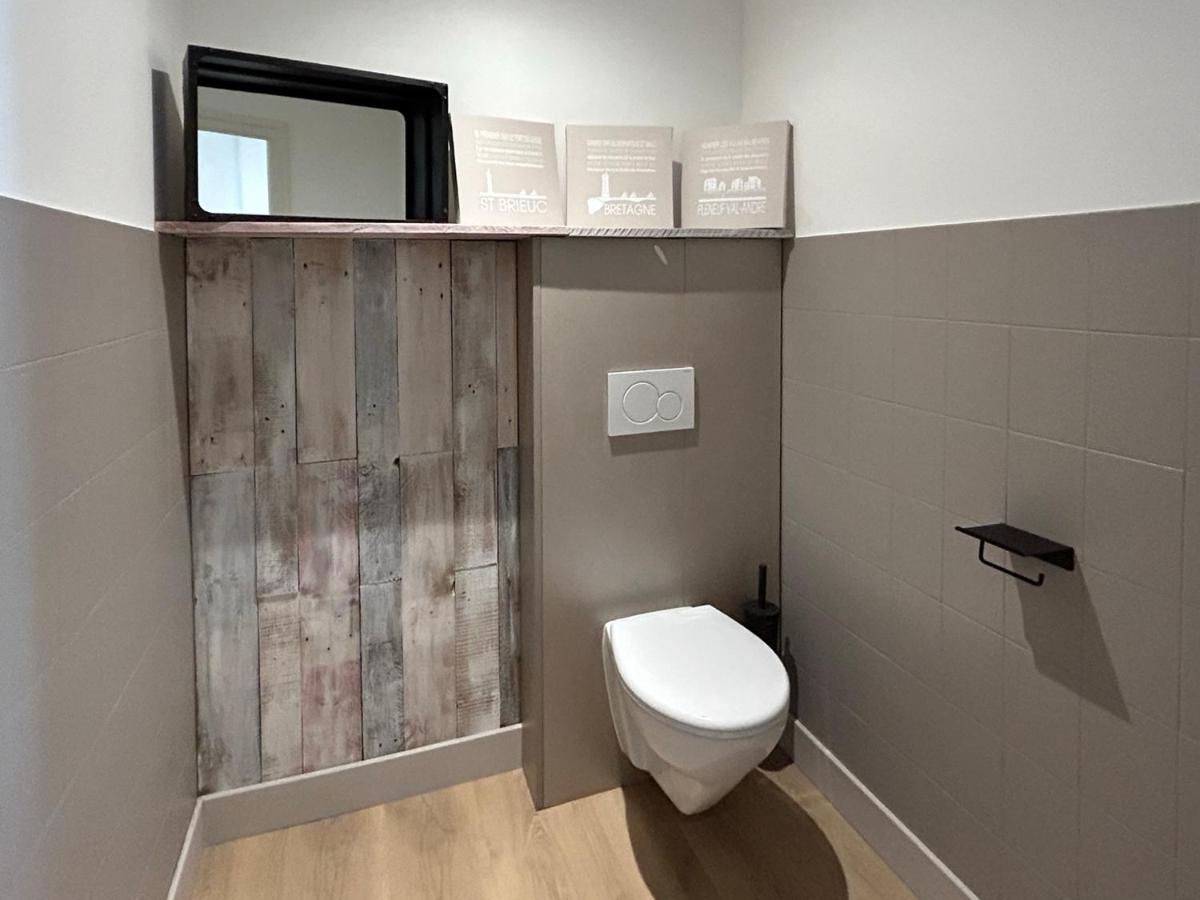 Au Colombier Apartment Hillion